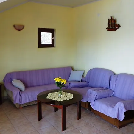 Apartament Gradina *